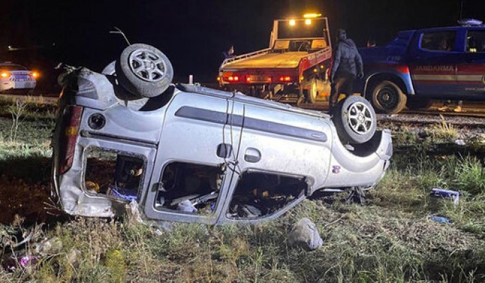 Şanlıurfalı aile trafik kazası geçirdi: 2 ölü
