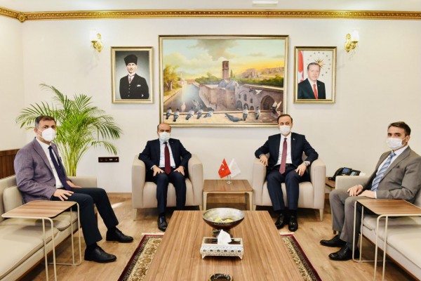 Urfa çiftçisine seslendi: Müjdelerimiz yakın