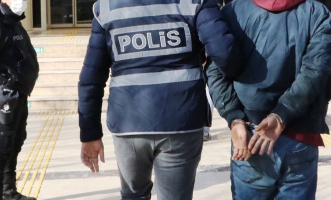 Urfa'da sokak satıcılarına operasyon!