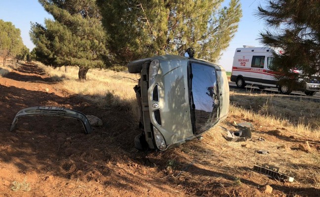 Ceylanpınar’da araç devrildi