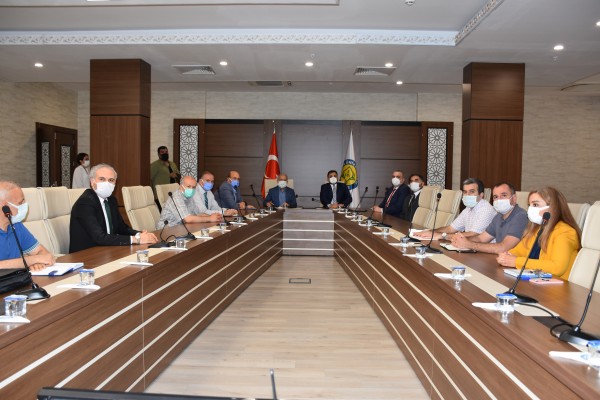 Cumhurbaşkanlığı Dijital Dönüşüm Ofisi Başkanı'ndan HRÜ’ye ziyaret