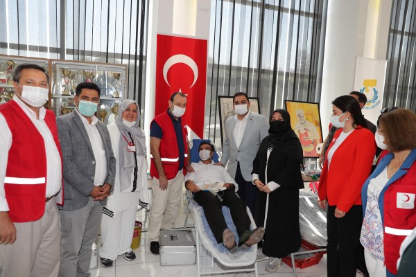 Haliliye'den kan bağışına destek