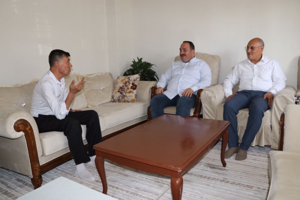 Ekinci, şehit ve gazi aileleri ile bayramlaştı