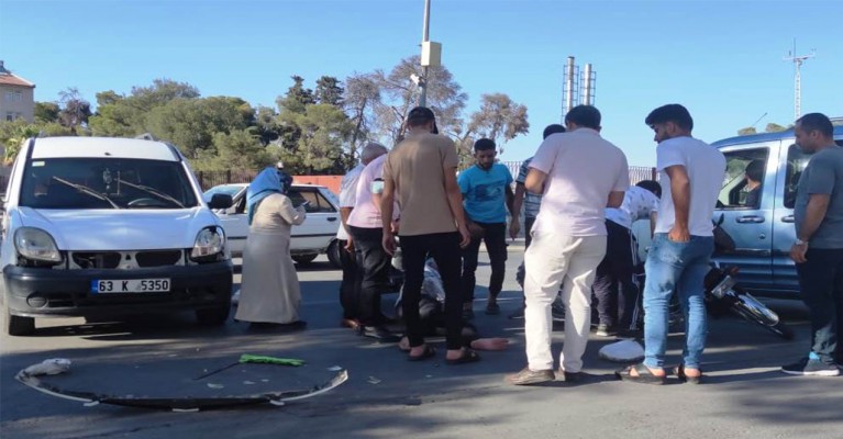 Haliliye'de otomobil ile motosiklet çarpıştı: 1 yaralı