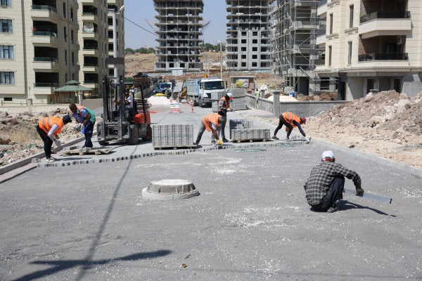Karaköprü’de yeni yollar hizmete hazırlanıyor