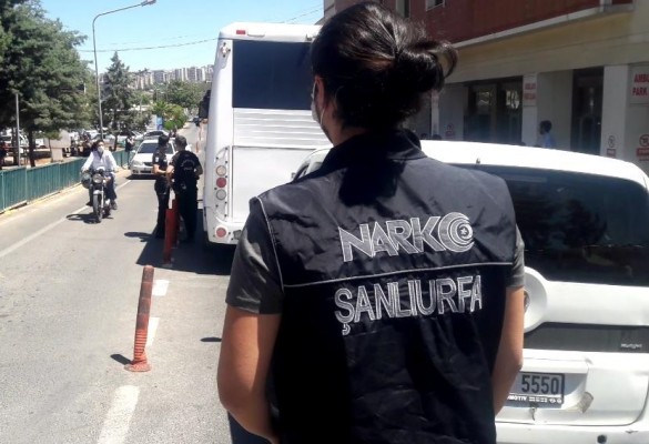 Şanlıurfa’da uyuşturucu operasyonu: 2 gözaltı