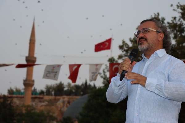 Aslanhan, Şanlıurfa’da gençlerle buluştu