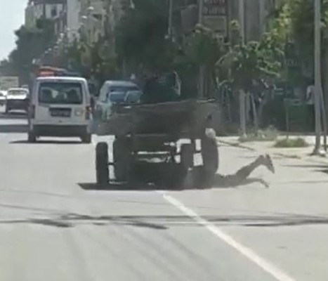 At arabasının feci kazası kamerada