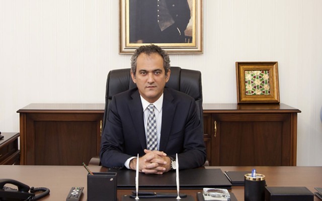 Bakan Özer: “Okullarımızın tüm ihtiyaçları giderilmiş durumda”