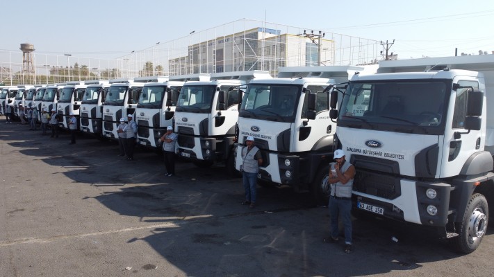 Büyükşehir, araç filosunu güçlendirdi