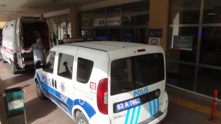 Markette kavga: 2 personel yaralandı