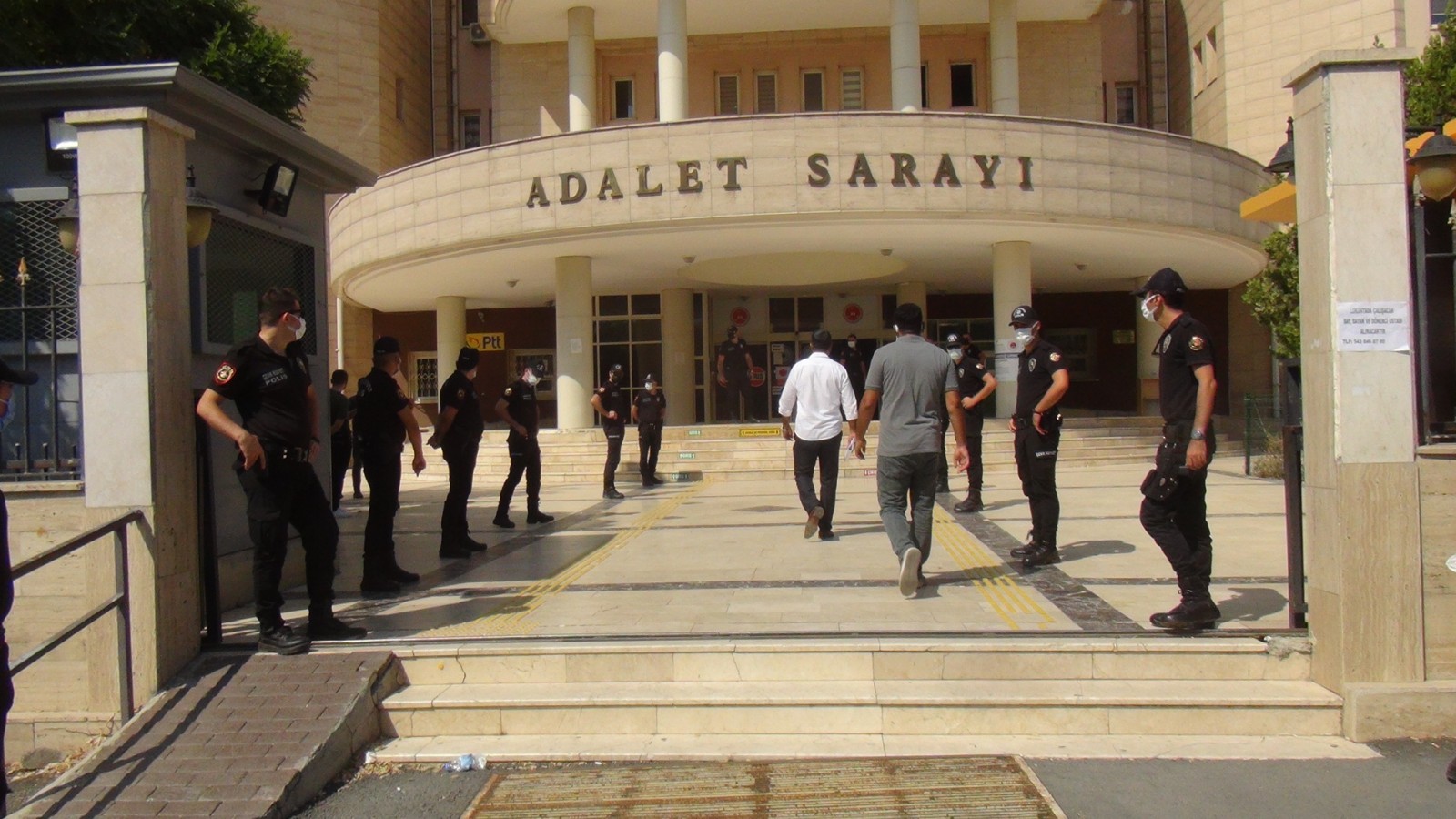 FETÖ’nün  sözde Urfa il imamı hakim karşısına çıktı