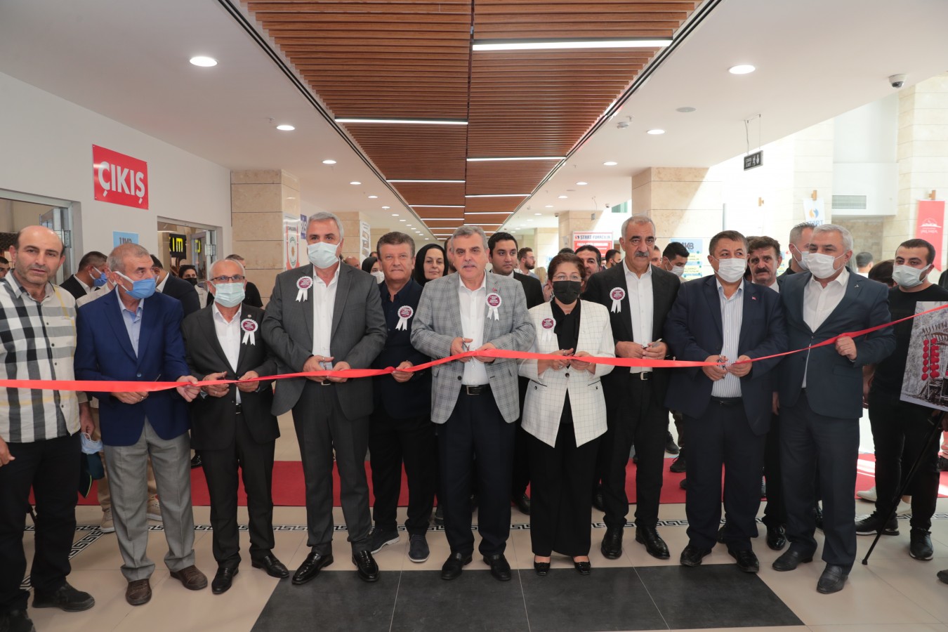 Şanlıurfa’da Evlilik Hazırlıkları ve Mobilya Fuarı açıldı