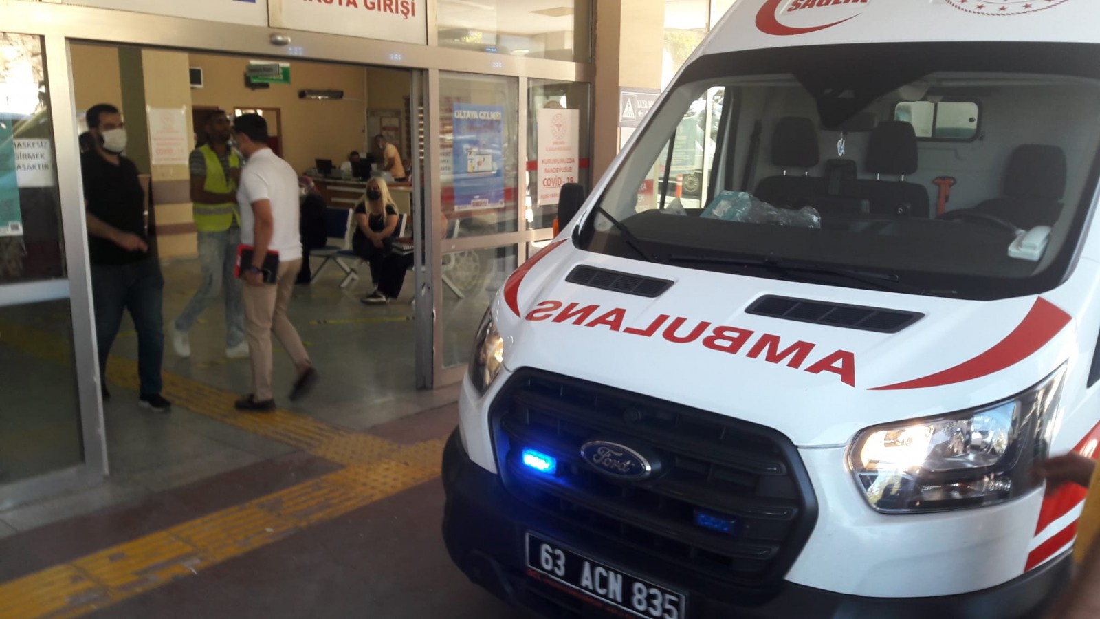 Şanlıurfa'da iki araç çarpıştı: 1 yaralı