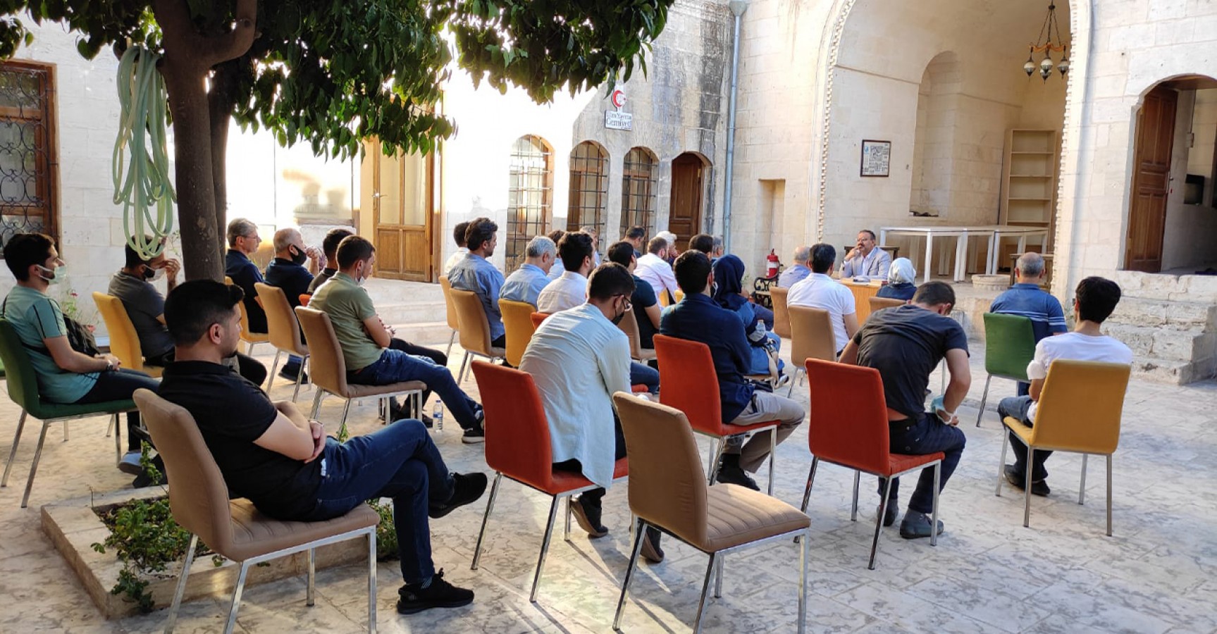 Şehir sohbetleri “Yitik Şehrin İzinde” ile başladı