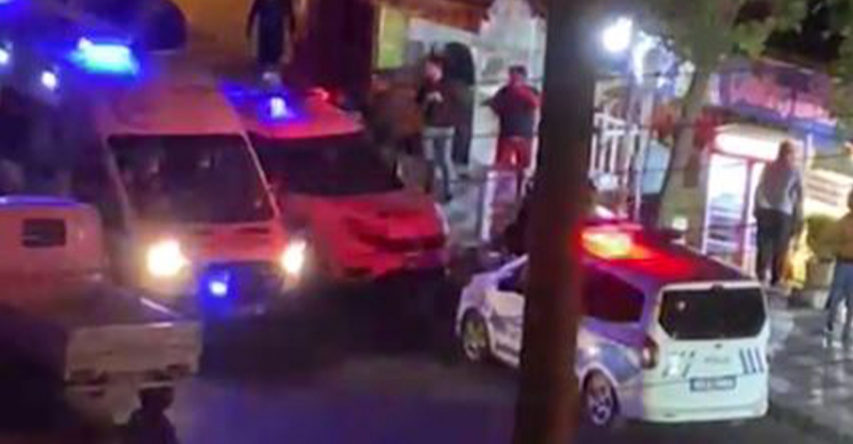 Dükkan sahibi kiracı tartışması kanlı bitti: 1 ölü