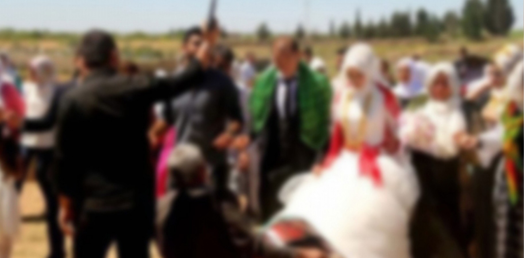 Suruç'ta genç kız düğünde maganda kurşunuyla yaralandı
