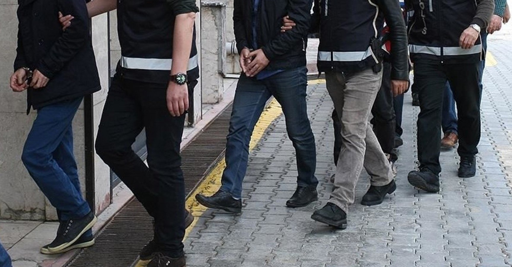 Urfalıları dolandıran “jigolo” çetesine operasyon!