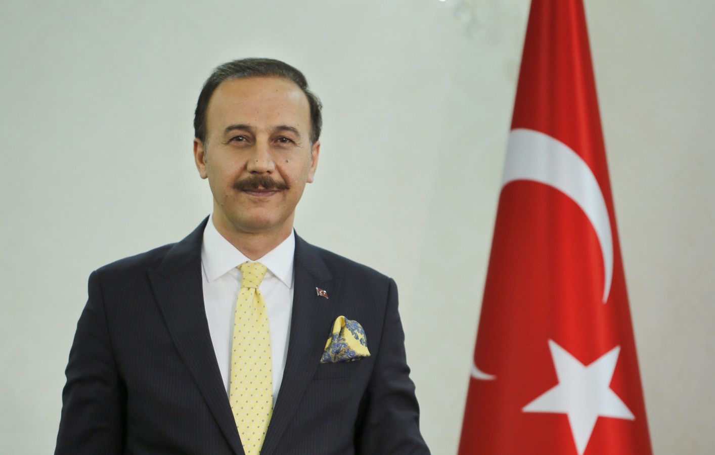 Vali Erin'den kutlama mesajı
