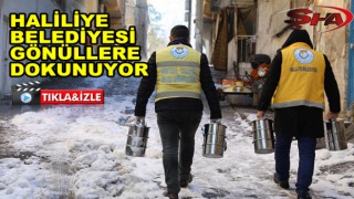 Haliliye’de sıcak aşlar kapı kapı dağıtılıyor