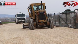 Karaköprü kırsalında yollar çamurdan kurtarılıyor