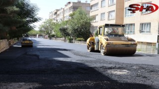 Haliliye'de asfalt atağı merkez mahallelerde devam ediyor
