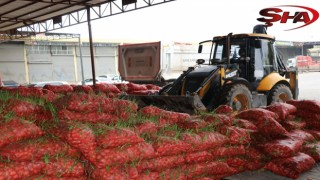 Urfa'da 22 ton bozuk kuru soğan ele geçirildi