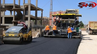 Haliliye’de sıcak asfalt çalışmaları devam ediyor