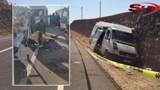 Urfa'da minibüs duvara çarptı: 3 ölü