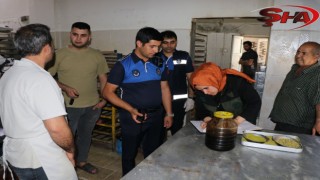 Haliliye’de tatlı imalatı yapan işletmeye ceza uygulandı