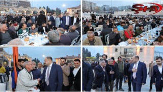 Başkan Gülpınar, vatandaşlarla birlikte iftar çadırında orucunu açtı