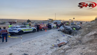 Gaziantep-Şanlıurfa karayolunda katliam gibi kaza: 3 ölü, 3 yaralı