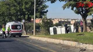 Şanlıurfa’da otomobil takla attı: 2 yaralı