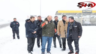 BAŞKAN GÜLPINAR, KARLA MÜCADELE ÇALIŞMALARINI YERİNDE YÖNETTİ