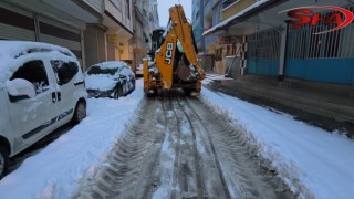 Eyyübiye’de karla mücadele çalışmaları sürüyor