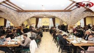 Başkan Gülpınar, gençlik meclisi üyeleriyle iftarda buluştu