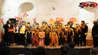 ‘Kurtuluş Müzikali’ duygu dolu anlara sahne oldu