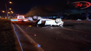 Urfa'da 2 otomobil çarpıştı: 2 ölü, 1 yaralı