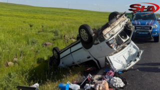 Şanlıurfa'da otomobil takla attı: Yaralılar var