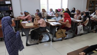 Şanlıurfa’da çocuklar yaz tatilini Kur’an-ı Kerim öğrenerek değerlendiriyor
