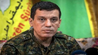 Suriye'de YPG kendini feshetti