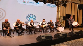 Urfa’da âşıklar, abdallar ve dengbêjler sahneye çıktı